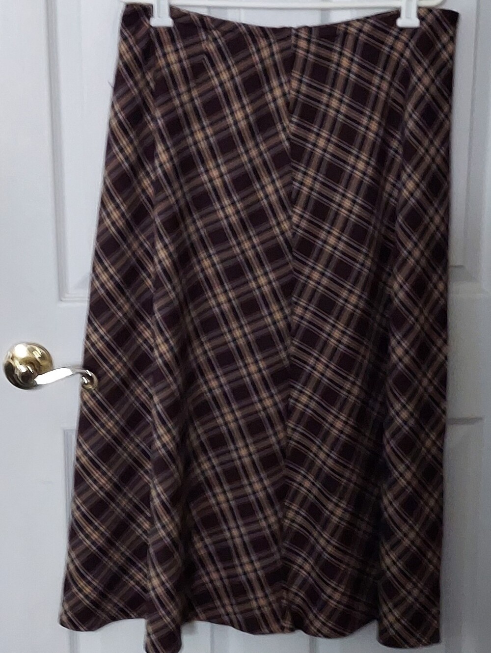 A-line Midi Skirt In a Brown Tartan Plaid